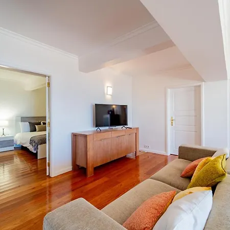 アパート Ana's Place フンシャル